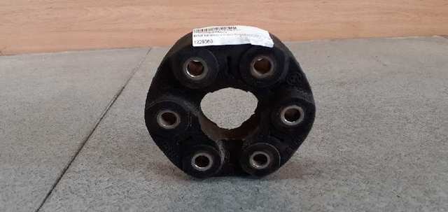 Acoplamiento elástico delantero del cardán 1229360 BMW
