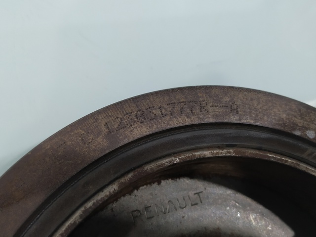 123031777R Polea del cigüeñal  disponible Málaga