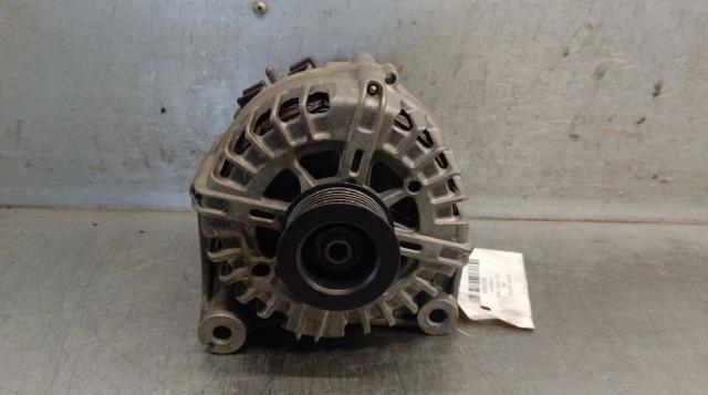 12317802261 Alternador  en stock Castellón
