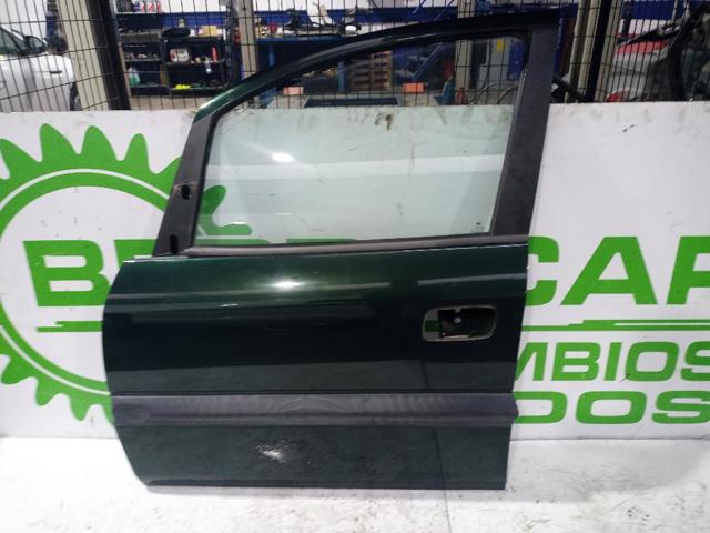 Puerta del conductor Opel Zafira (F75)