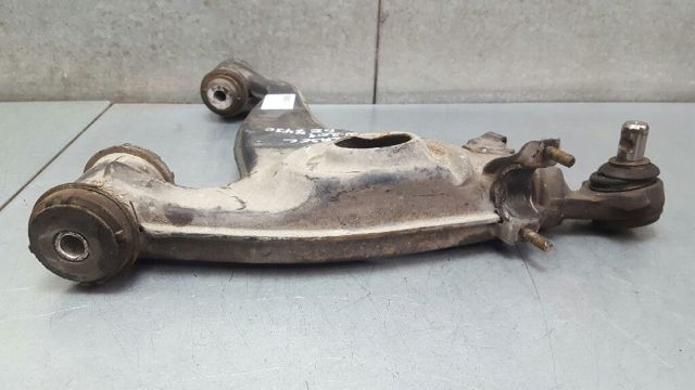 Brazo inferior derecho de la suspensión delantera 1243303907 MERCEDES