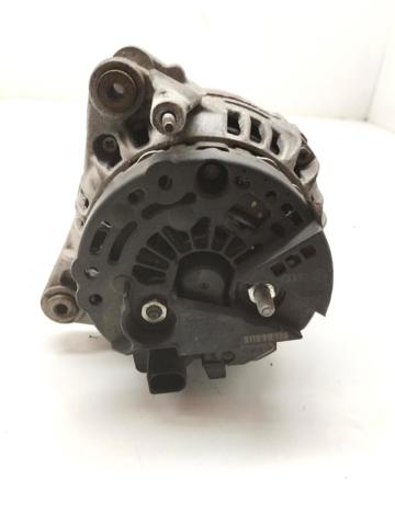 124515010 VAG Alternador  disponible Vigo