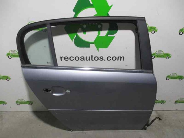 Puerta trasera derecha 124575 Opel