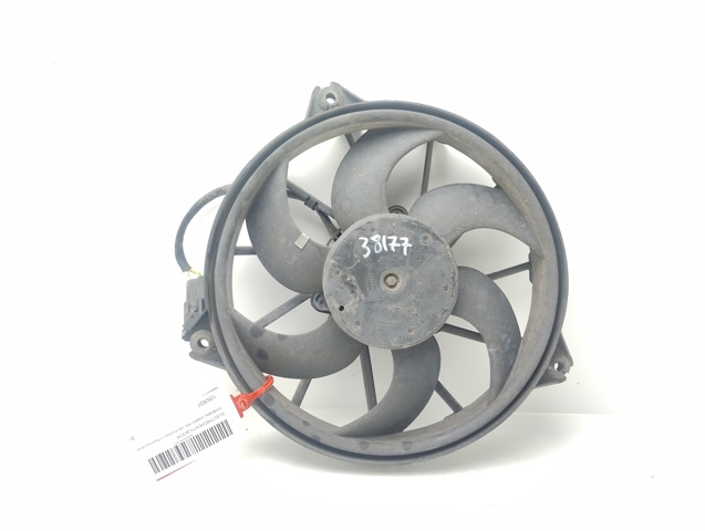 PEUGEOT 1253Q7 Ventilador de refrigeración completo derecho (motor y hélice)  en stock Valencia