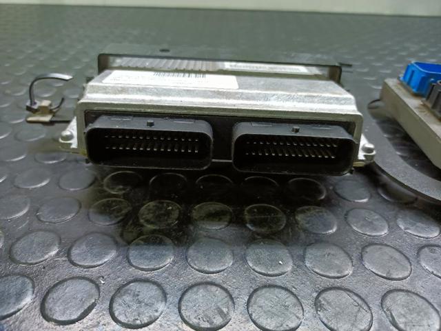 Módulo de control del motor Opel Corsa  (S07)