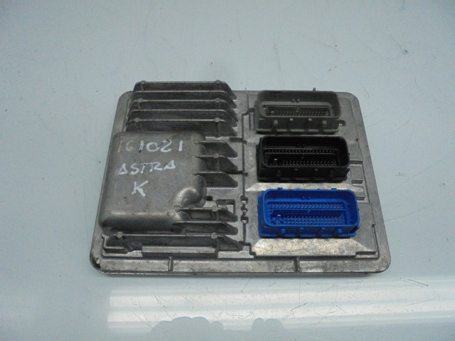 Centralina Del Motor / Modulo De control Del Motor (ecu) 12669908 Opel