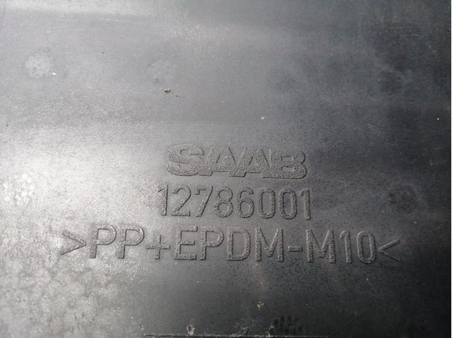 Parachoques delantero 12786001 GM/Saab