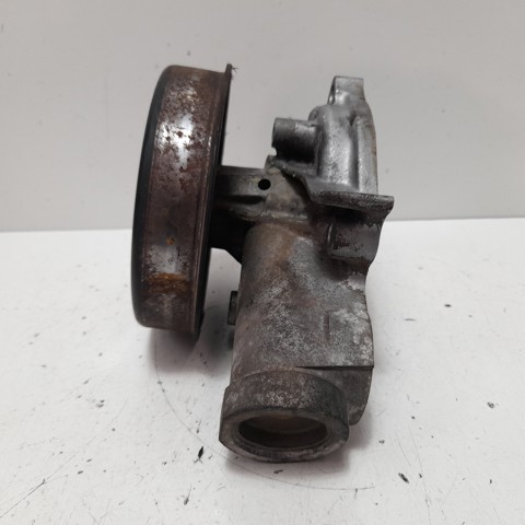 Bomba de agua para motor 1300A069 MITSUBISHI