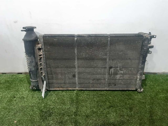 Radiador refrigeración del motor 1301KG Peugeot/Citroen
