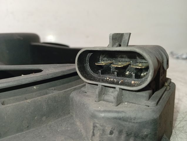 OPEL 130303302 Ventilador eléctrico de refrigeración completo (motor y hélice)  comprar en Albacete