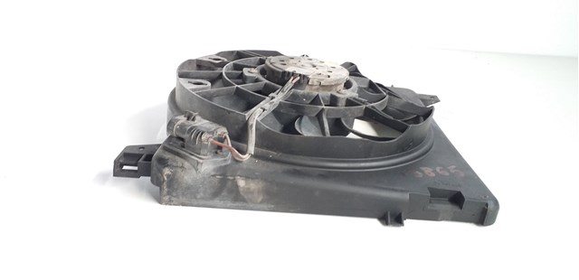 OPEL 130303304 Ventilador del radiador  disponible Valladolid