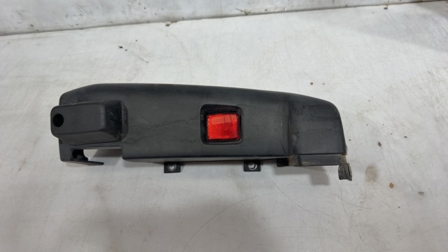 FIAT 1305761070 Parachoques trasero, parte derecha  disponible Valladolid