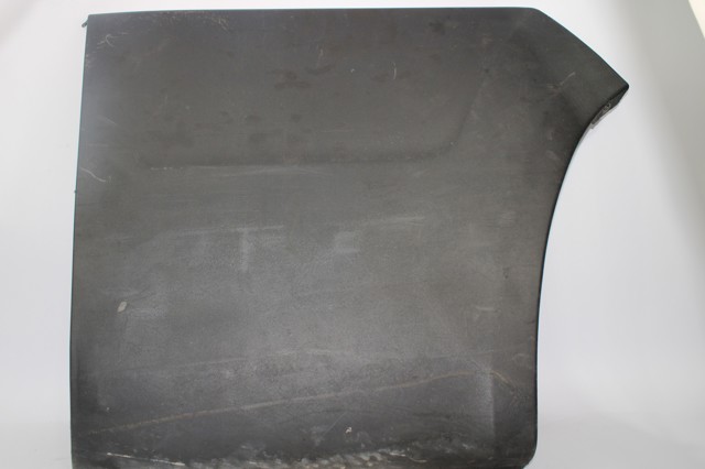 1305768070 Moldura del guardabarros trasero derecho  comprar en Reus