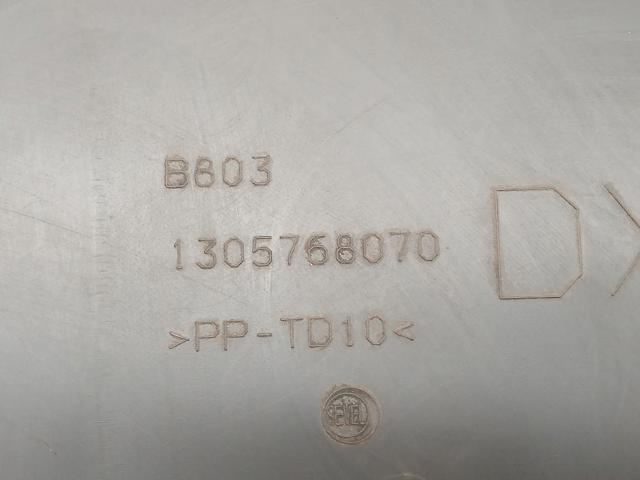 1305768070 PEUGEOT Moldura del guardabarros trasero derecho  comprar en Lleida