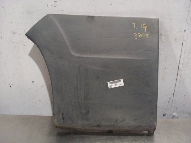 FIAT 1305769070 Moldura del guardabarros trasero izquierdo  en stock Terrassa