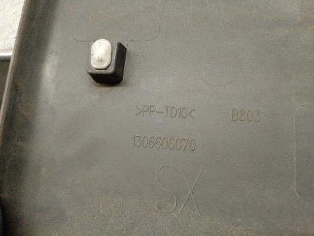 1306606070 PEUGEOT Moldura de puerta corredera  en stock Huelva