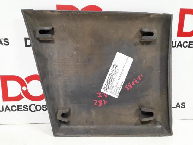 1306892070 PEUGEOT Moldura exterior central izquierda del pilar de la carrocería  comprar en Oviedo