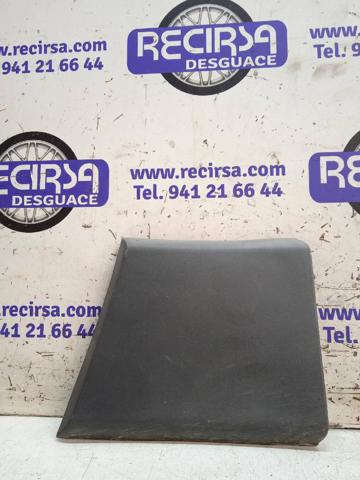 PEUGEOT 1306892070 Moldura exterior central izquierda del pilar de la carrocería comprar Barcelona