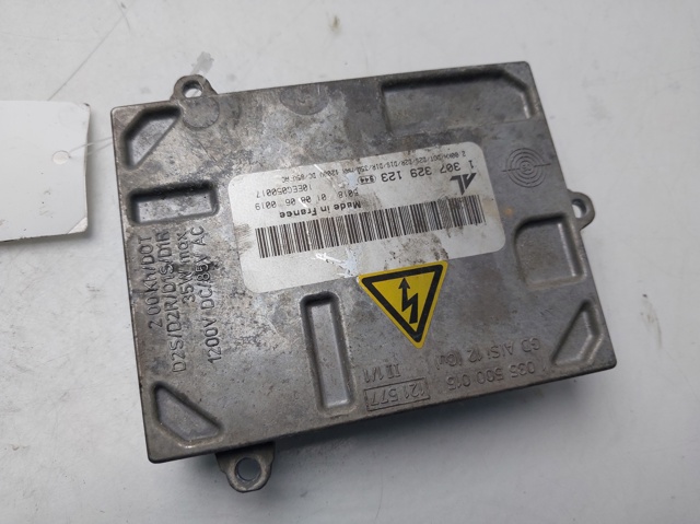 1307329123 Unidad de control de xenón comprar Sevilla