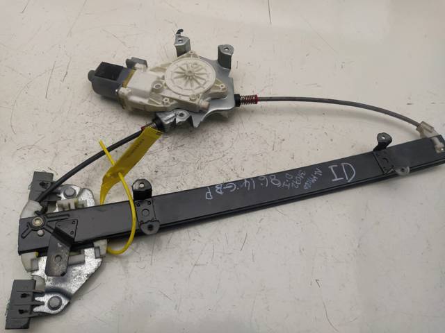 130822202 NISSAN Motor del elevalunas de la puerta delantera izquierda  disponible Ourense