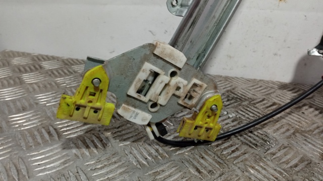 130822202 Motor del elevalunas de la puerta delantera izquierda  comprar en Reus