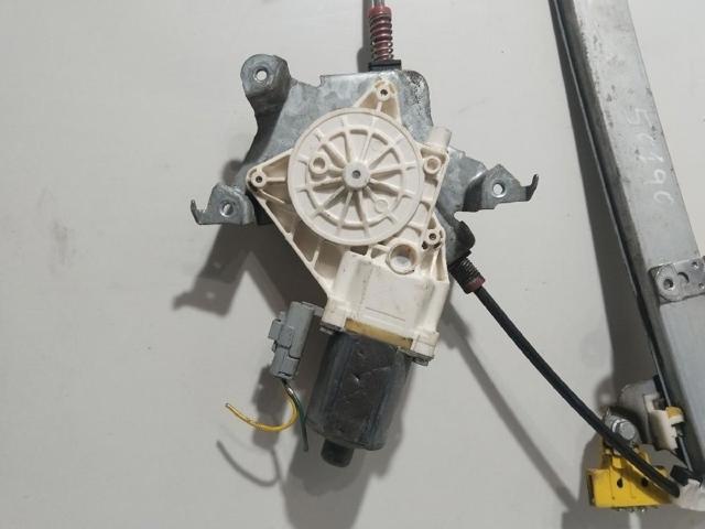 NISSAN 130822202 Motor del elevalunas de la puerta delantera izquierda  comprar en Murcia