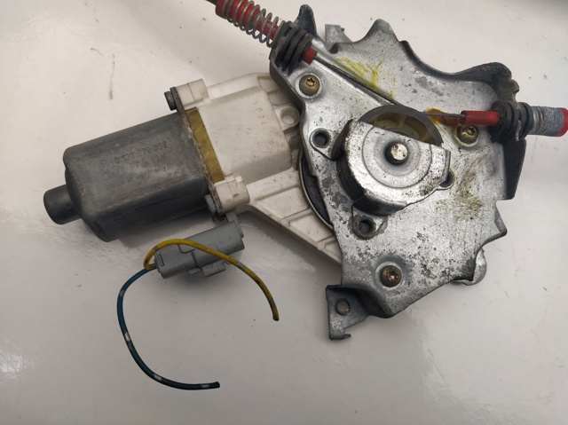 130822202 Motor del elevalunas eléctrico  en stock Castellón