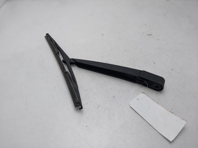 13105983 Brazo del limpiaparabrisas, trasero  en stock Sabadell