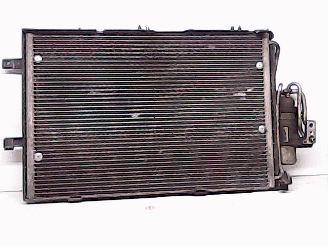 Condensador / radiador  aire acondicionado para opel corsa c (2003-...) 1.3 16v cdti (69 cv) 13106020