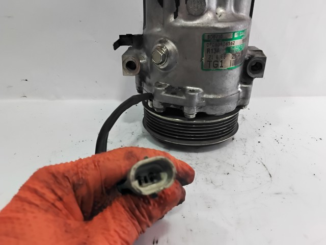 13106850 SUZUKI Compresor de aire acondicionado comprar Alcalá