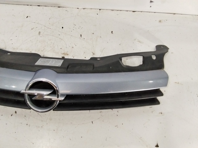 13108463 OPEL Parrilla del radiador  comprar en Jaén