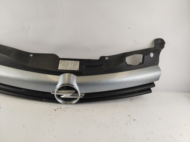 13108463 OPEL Parrilla comprar Madrid
