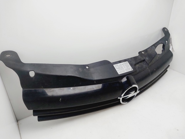 13108463 Parrilla  en stock Sabadell