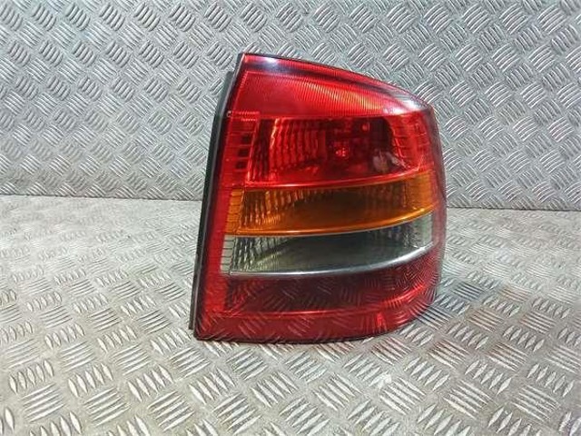 13110931 Piloto trasero derecho  disponible Burgos