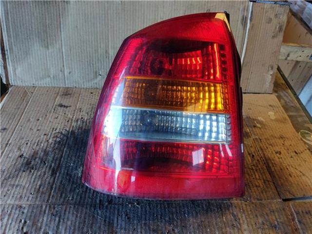 13110932 OPEL Piloto trasero izquierdo  en stock Gandía