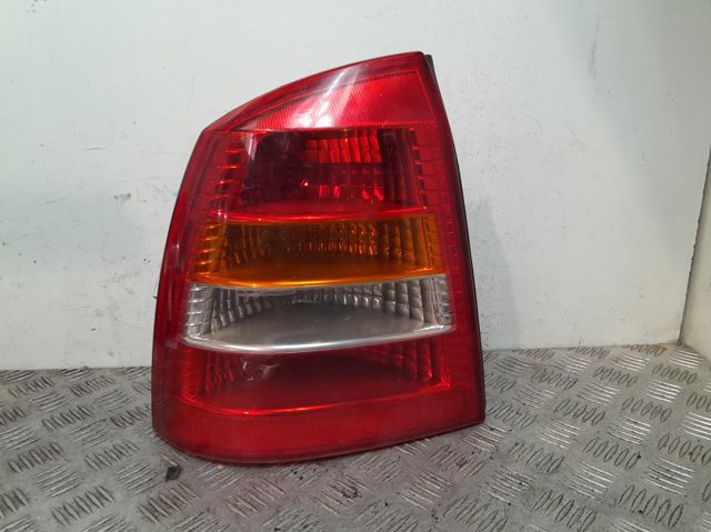 OPEL 13110932 Piloto trasero izquierdo  disponible Lugo