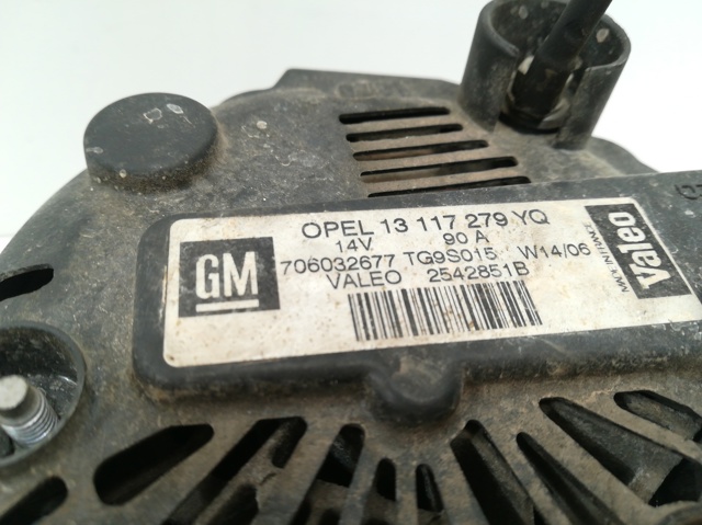 13117279YQ OPEL Alternador  comprar en Jaén