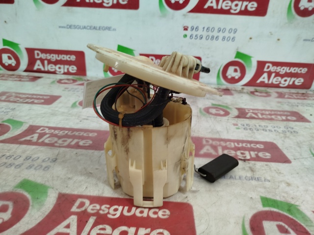 13119487 Bomba de combustible eléctrica sumergible  disponible Málaga