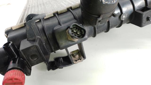 OPEL 13128818 Radiador de refrigeración del motor  disponible Lugo