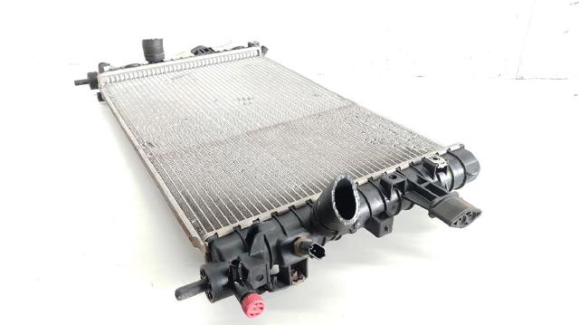 OPEL 13128818 Radiador de refrigeración del motor  comprar en Albacete
