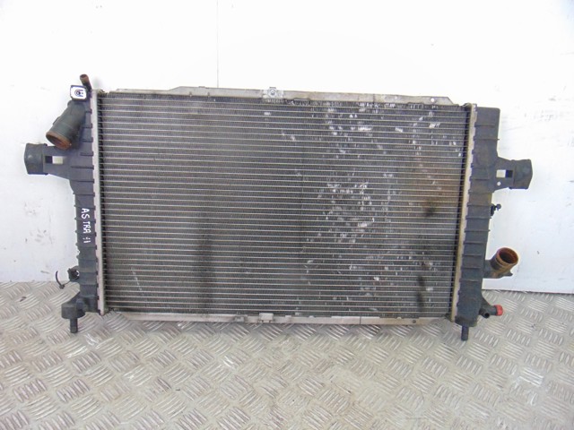 OPEL 13128925 Radiador de refrigeración del motor  comprar en Albacete