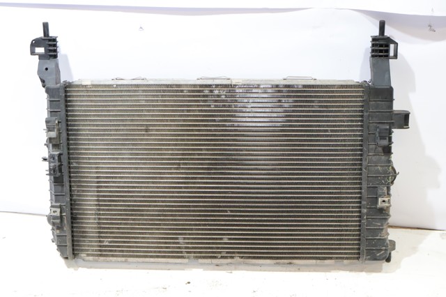 Radiador de auto 13128930 OPEL