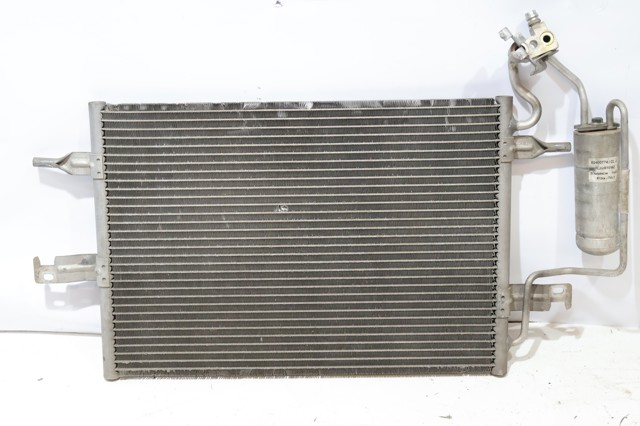 13128931 Condensador de aire acondicionado  disponible Málaga