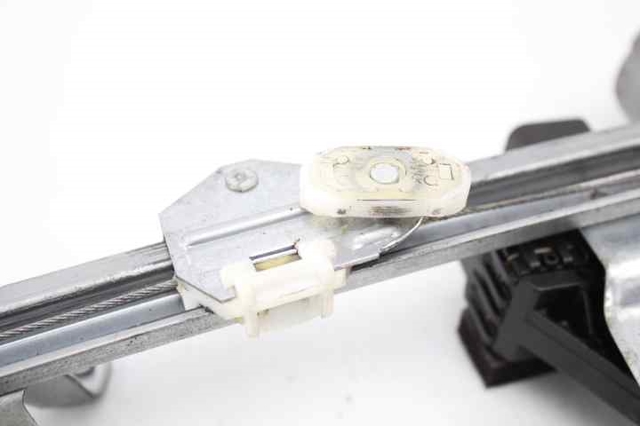 OPEL 13132232 Mecanismo de elevalunas de la puerta trasera derecha comprar Tarragona