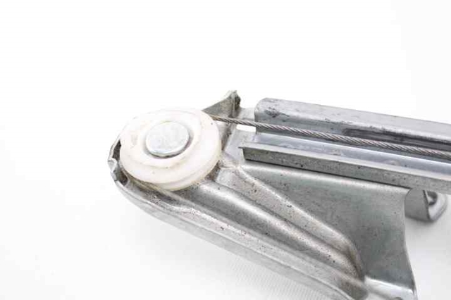13132232 OPEL Mecanismo de elevalunas de la puerta trasera derecha comprar Bilbao