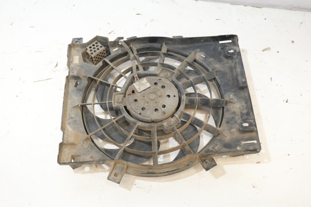 13132559 Ventilador eléctrico de refrigeración completo (motor y hélice)  comprar en Pontevedra