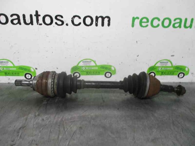 Árbol de transmisión delantero izquierdo 13136382 Opel