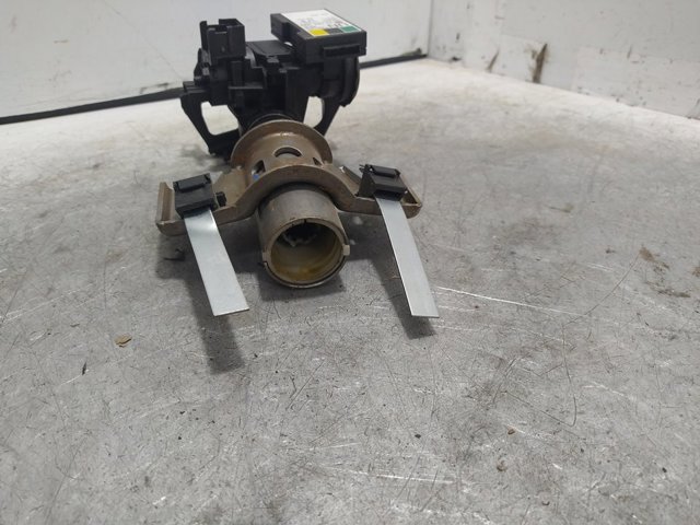 13136672 Columna de dirección  comprar en Reus