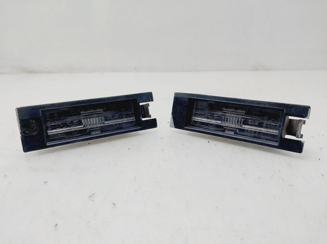Luz matricula para Opel Meriva