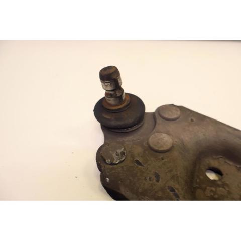 13140037 Brazo inferior izquierdo de la suspensión delantera  en stock Sabadell